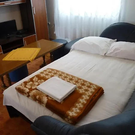 With A Parking Space - 13242 Apartamento Zadar