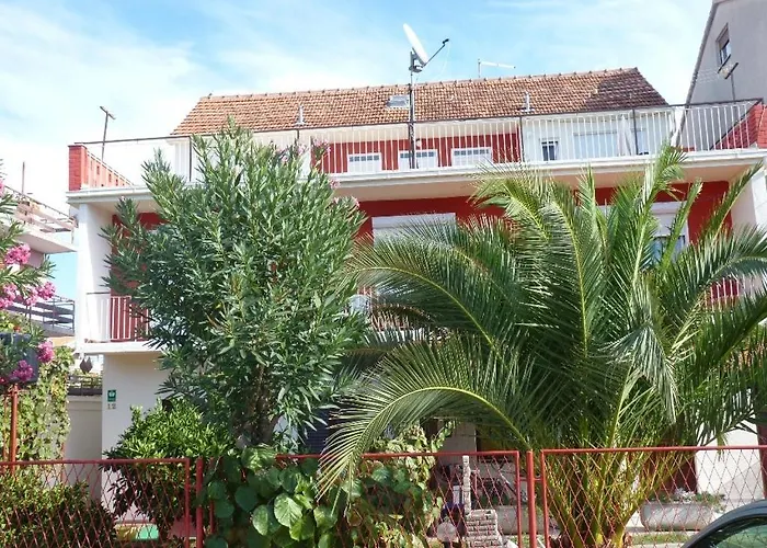 Апартаменты With A Parking Space - 13242