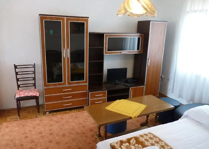 With A Parking Space - 13242 Lägenhet *